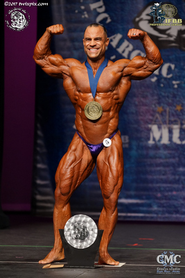 Mark Dugdale - 1st Place Men's 212 Division