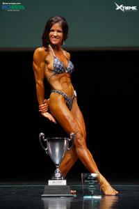 Women's Physique - Tall Class