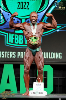 Bodybuilding Masters 45+ - Trophies