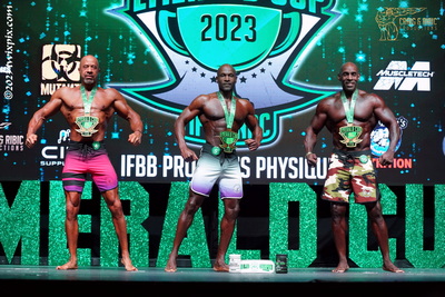 Men's Physique Pro Masters 50+ - Trophies