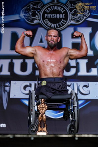 Men's Bodybuilding - Wheelchair