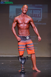 Men's Physique - Masters