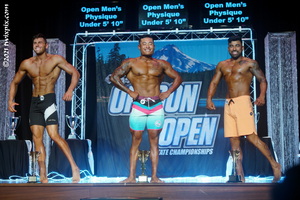 Men's Physique - Open Class C