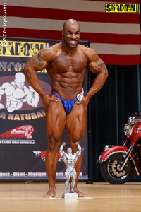 Men's Open Bodybuilding - Light Heavyweights