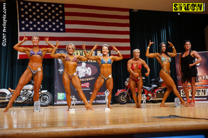 Women's Physique - Masters Class