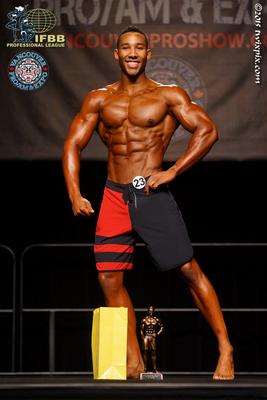 Men's Physique Champion - Eren Legend