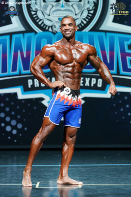 Open Men's Physique - Mario Stewart